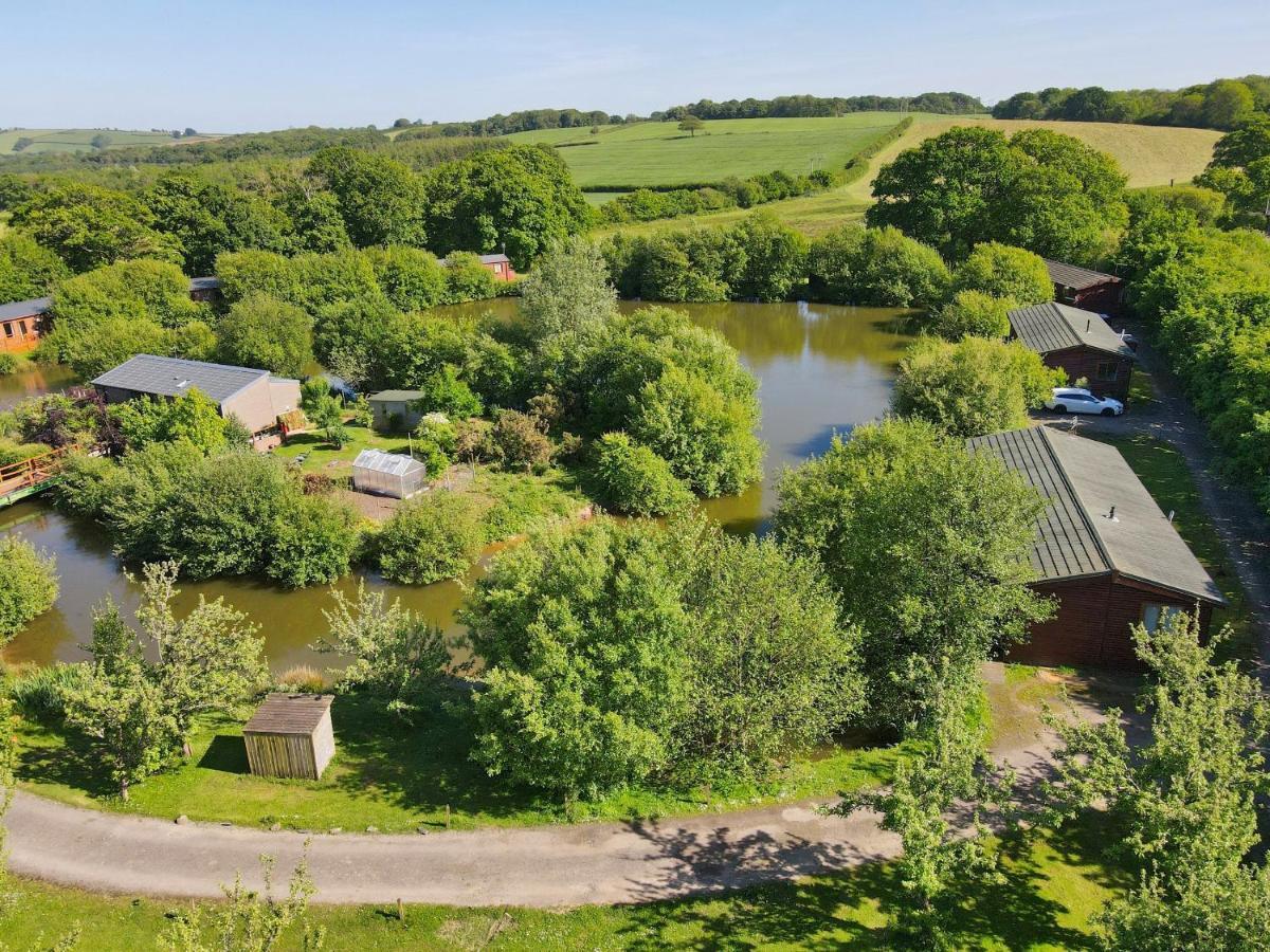 Braeburn Lodge Winkleigh Kültér fotó